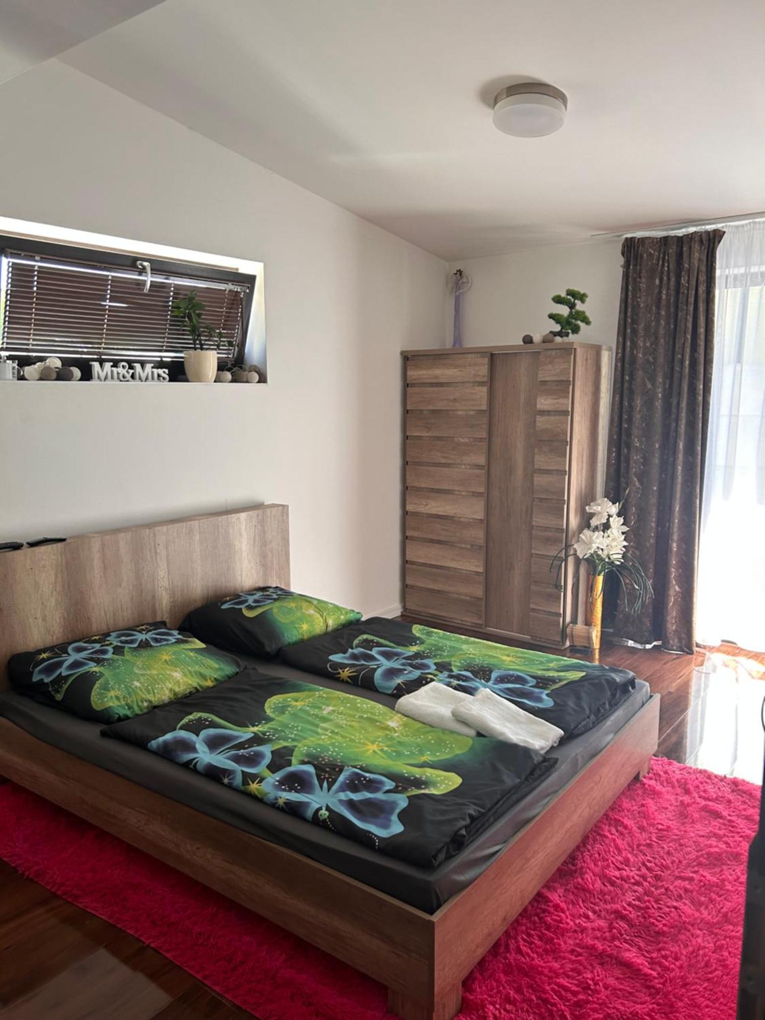 Apartment Pharamis เบเชนยอวา ภายนอก รูปภาพ